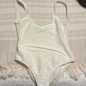 White billabong bathing suit, brand new with tags